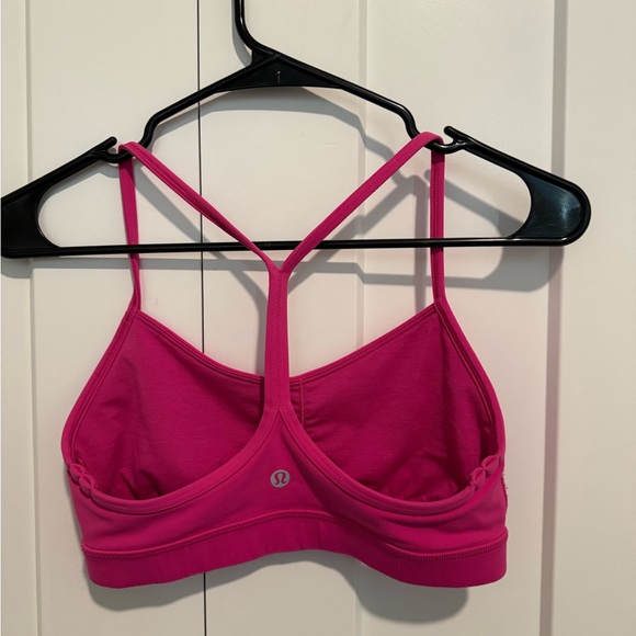 Lululemon Flow Y Nulu Bra size 6 Guava Pink B - Picture 3 of 5